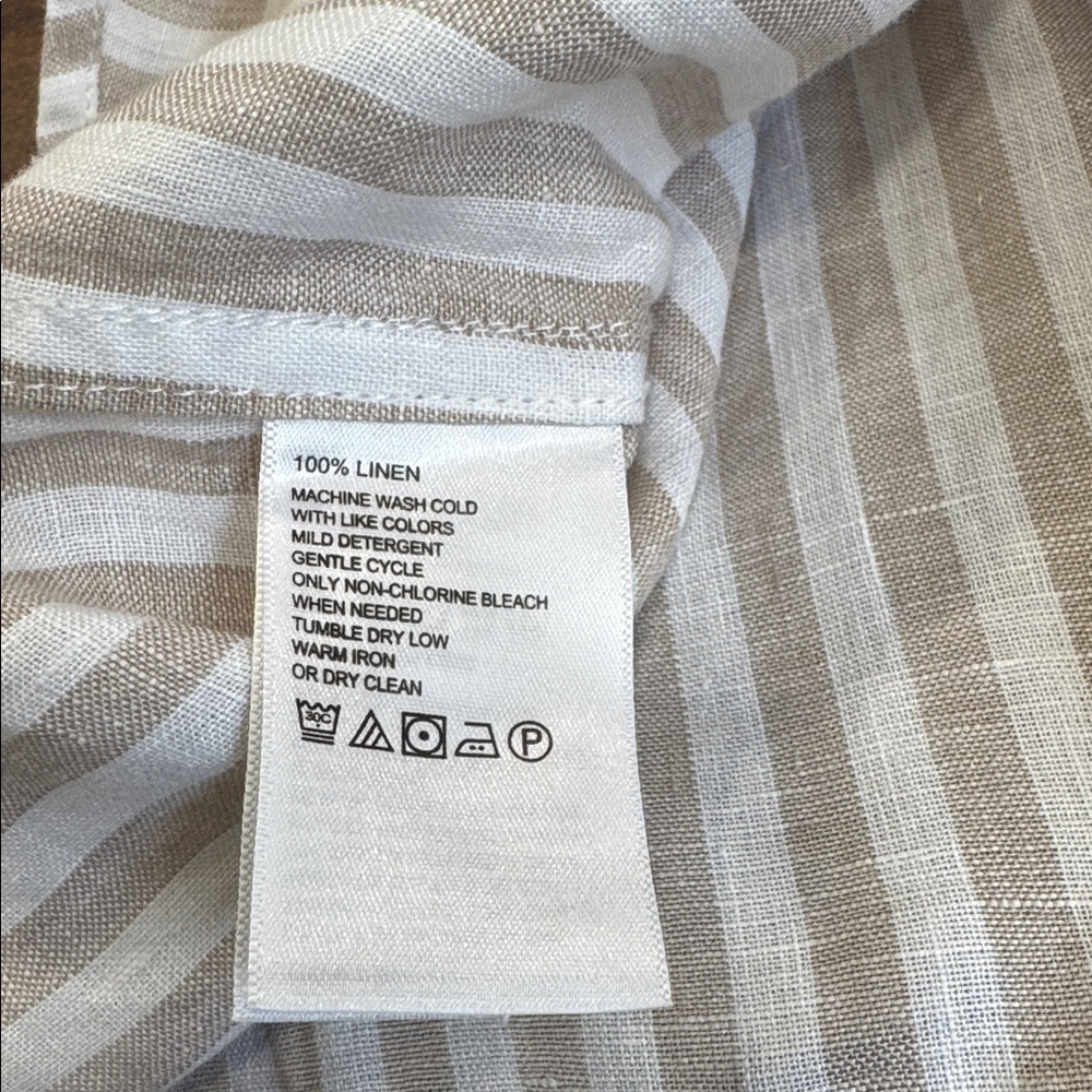 Women’s Tommy Bahama Linen Cabana Stripe Long Sleeve Shirt - Picture 4 of 10